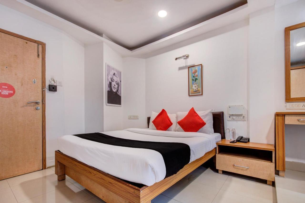 Capital O 77295 Hotel Bansidhar Bhuvan Bombay Exterior foto